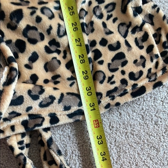 Tan and Black Leopard Print Pajama Robe - Picture 5 of 5